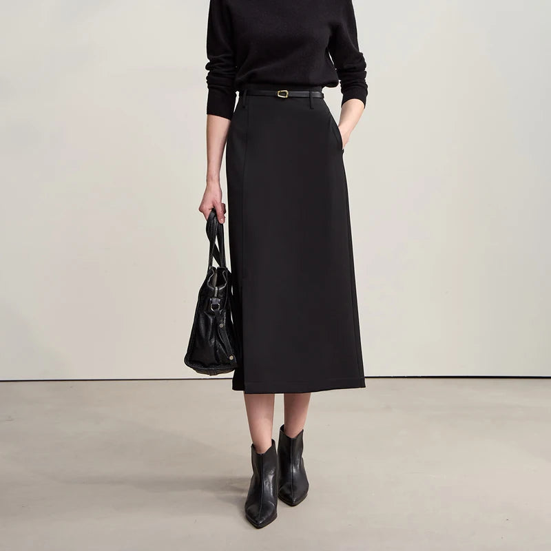 Wadenlanger A-Linien-Rock aus Stretch, schwarz, mit Bund und vorderem Schlitz