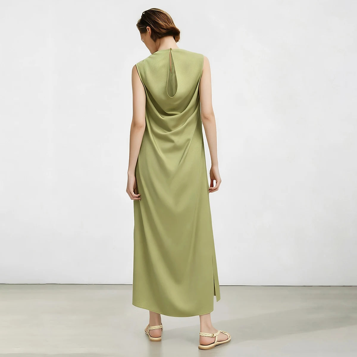 Elegantes Damen Chiffon Outfit Mit Flexibler Faltenhose