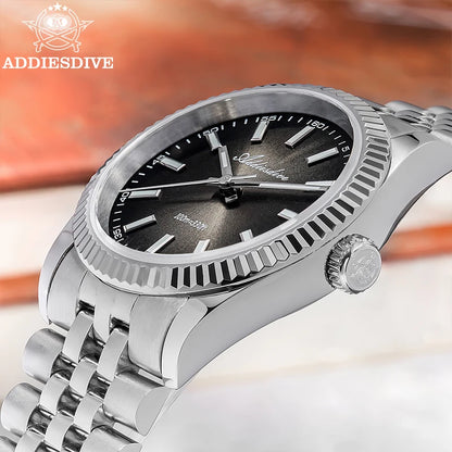 Herren-Quarzuhr mit Jubilee-Armband und Saphirglas