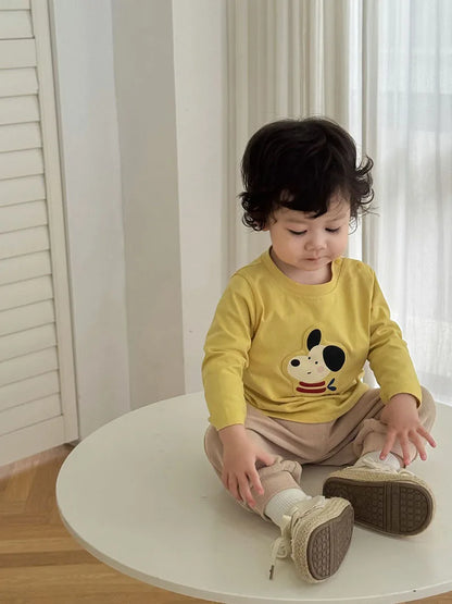 Mädchen T-Shirt im koreanischen Stil mit niedlichem Cartoon-Hundedesign