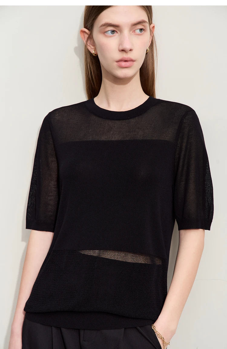 Schwarzer Damen-Strickpullover, O-Ausschnitt, kurzarm, transparente Einsätze auf der Brust