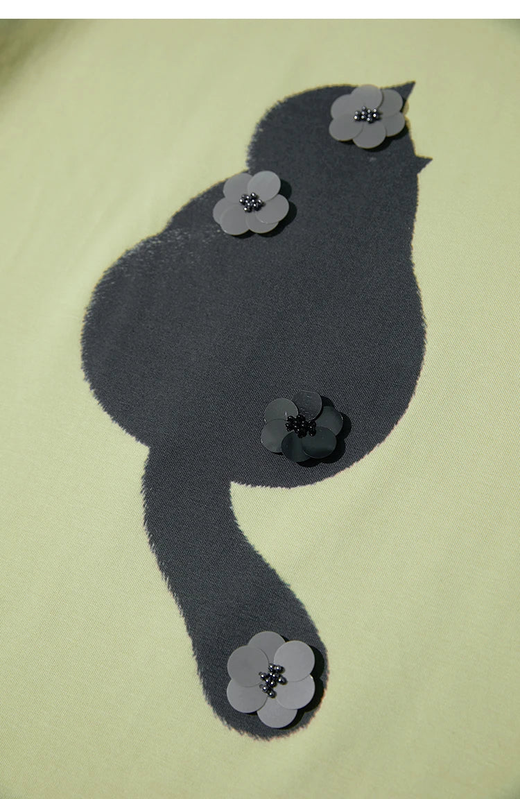 Damen T-Shirt im College-Stil aus leicht elastischem Lyocell mit minimalistischen Druck