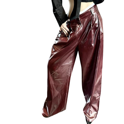 Elegantes Damen-Minikleid mit V-Ausschnitt und kurzen Ärmeln im Patchwork-Design – figurbetont und farblich abgesetzt mit Mesh-Einsätzen.