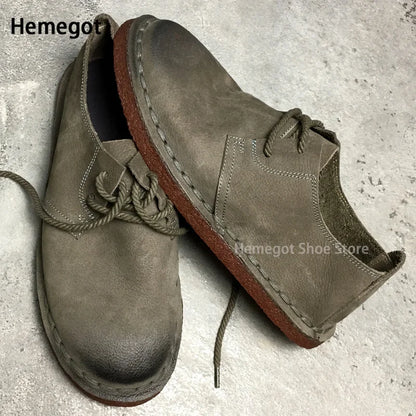 Olivfarbene Herren-Lederschnürschuhe mit Vintage-Naht und brauner, flexibler Sohle