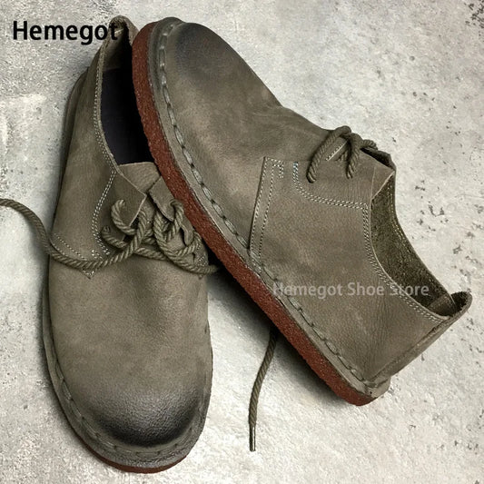Olivfarbene Herren-Lederschnürschuhe mit Vintage-Naht und brauner, flexibler Sohle