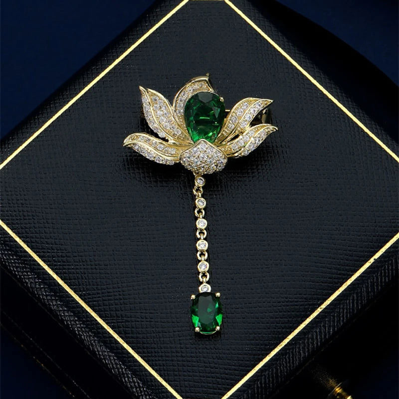 Brosche Blume Perle Emaille Kristall Tropföl Klassisch elegant Damen