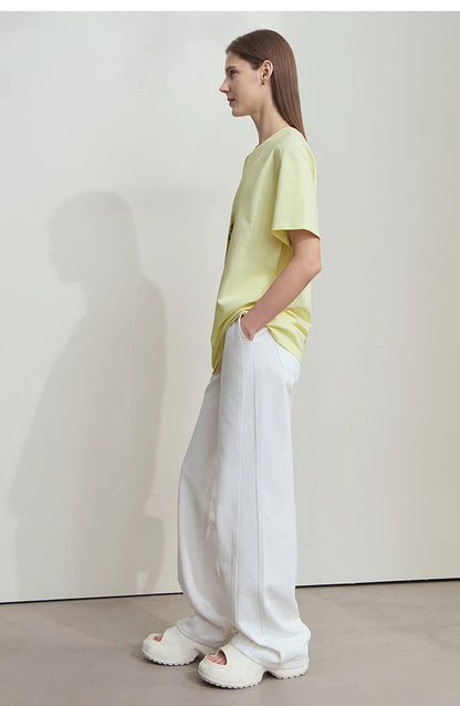 Damen T-Shirt mit minimalistischem O-Ausschnitt und Pailletten-Verzierung