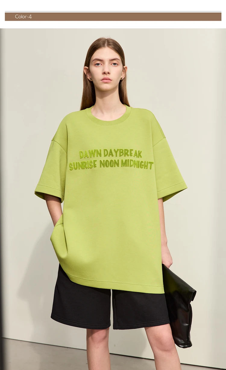 Damen T-Shirts mit Rundhalsausschnitt und losem, lässigem Schnitt mit Stickerei