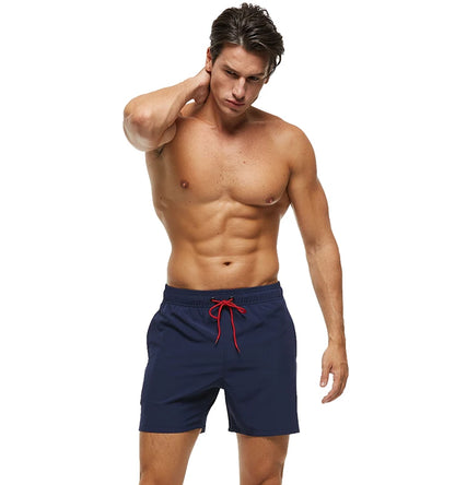 Kurze Herren-Badehose mit atmungsaktivem, verstellbarem Bund – ideal für den Strand