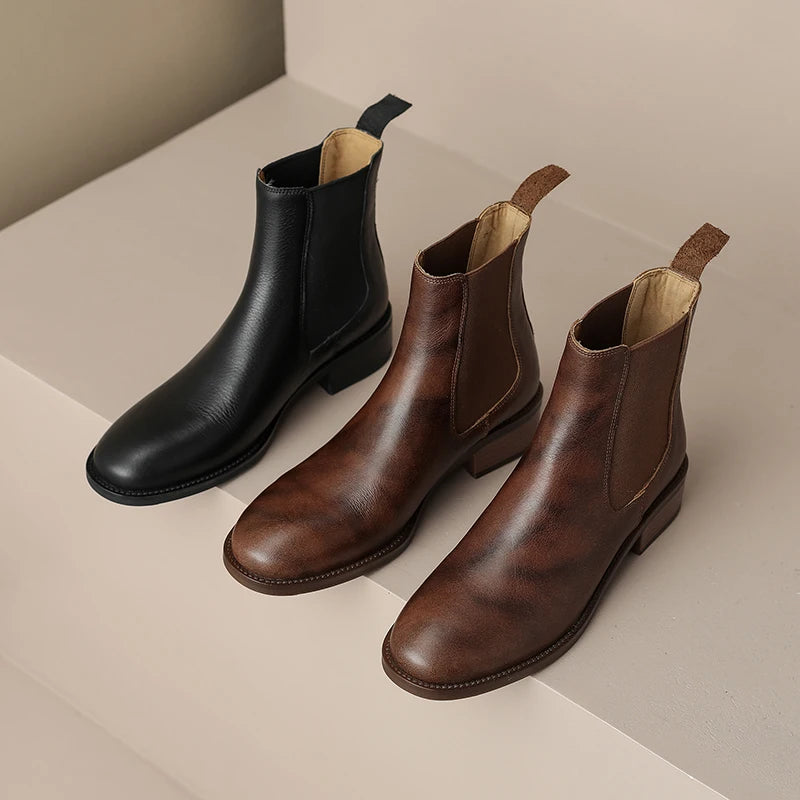 Chelsea-Boots Damen, schwarze glatte Stiefeletten mit kurzem Schaft und Blockabsatz