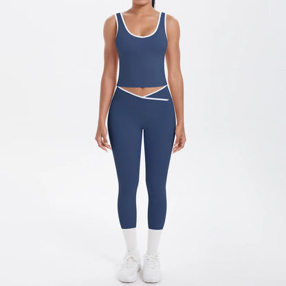 Yoga-Set für Damen in Dunkelblau: Crop-Top und 3/4-Leggings mit weißen Kontrastkanten