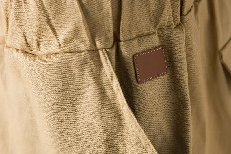 Lässige Herren-Shorts in Übergröße mit mehreren Taschen und lockerem Schnitt – ideal für die Arbeit