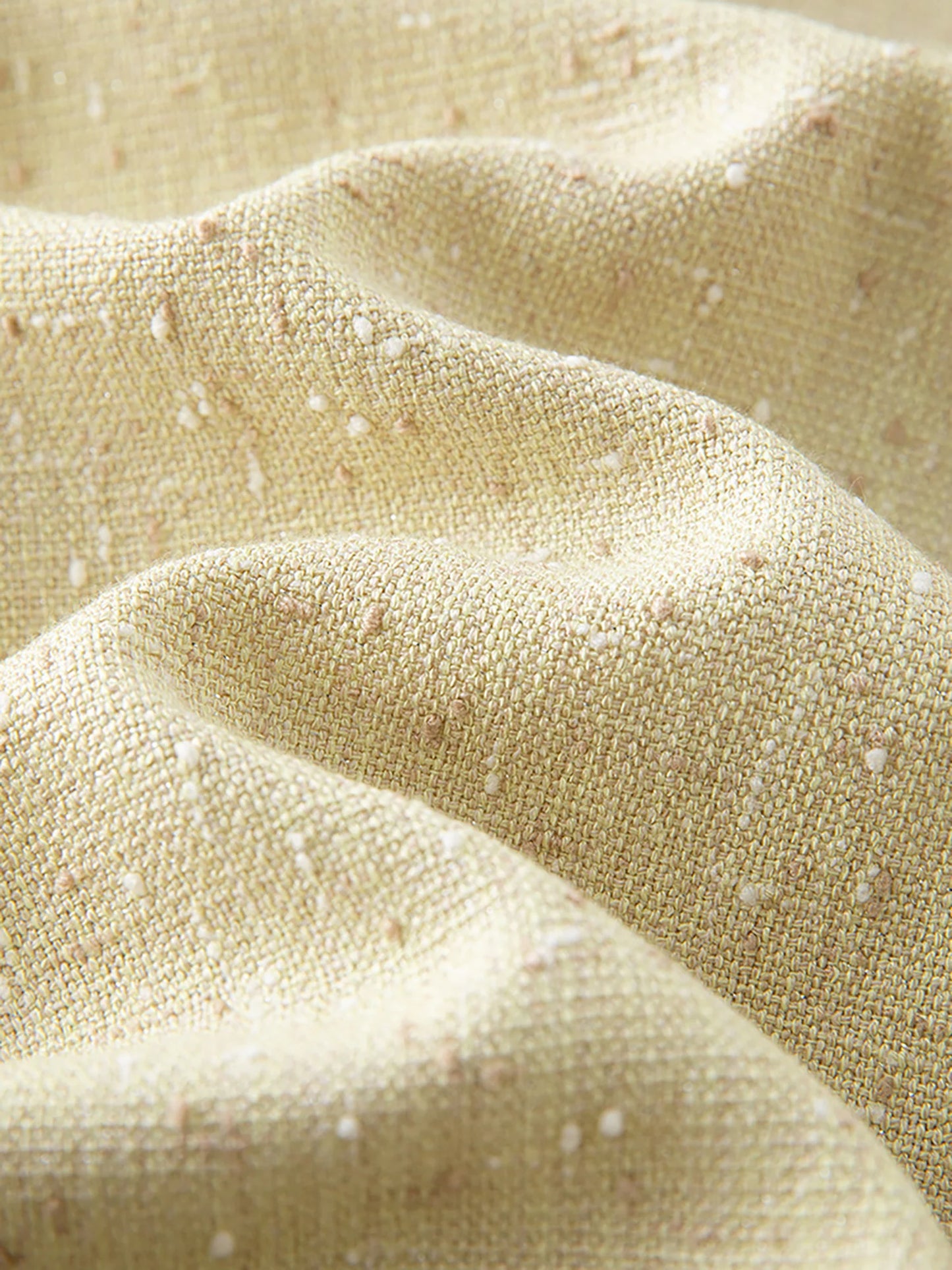 Sommerliches Damen-T-Shirt in Plusgröße mit Stickerei und Rundhalsausschnitt – schmeichelhaft und lässig chic