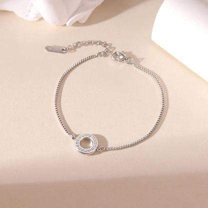 Damen-Armreif mit geometrischem Zirkonia-Design
