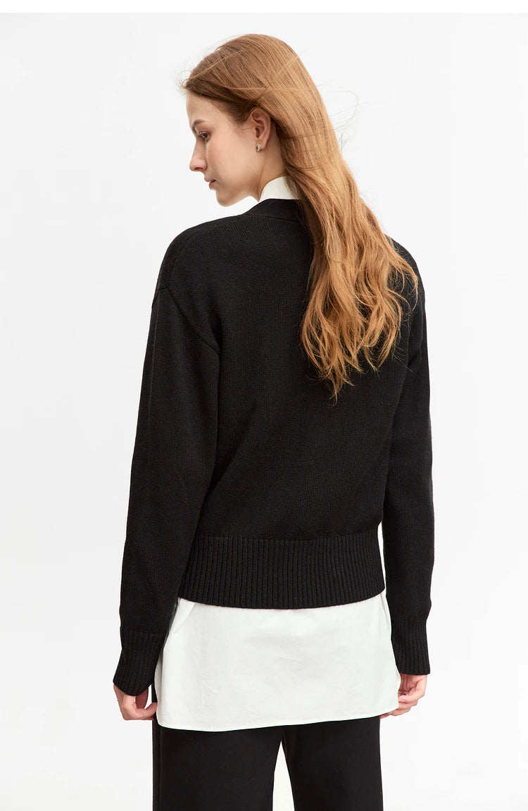 Damen-Strickjacke V-Ausschnitt Wollstickerei locker romantisch Winter