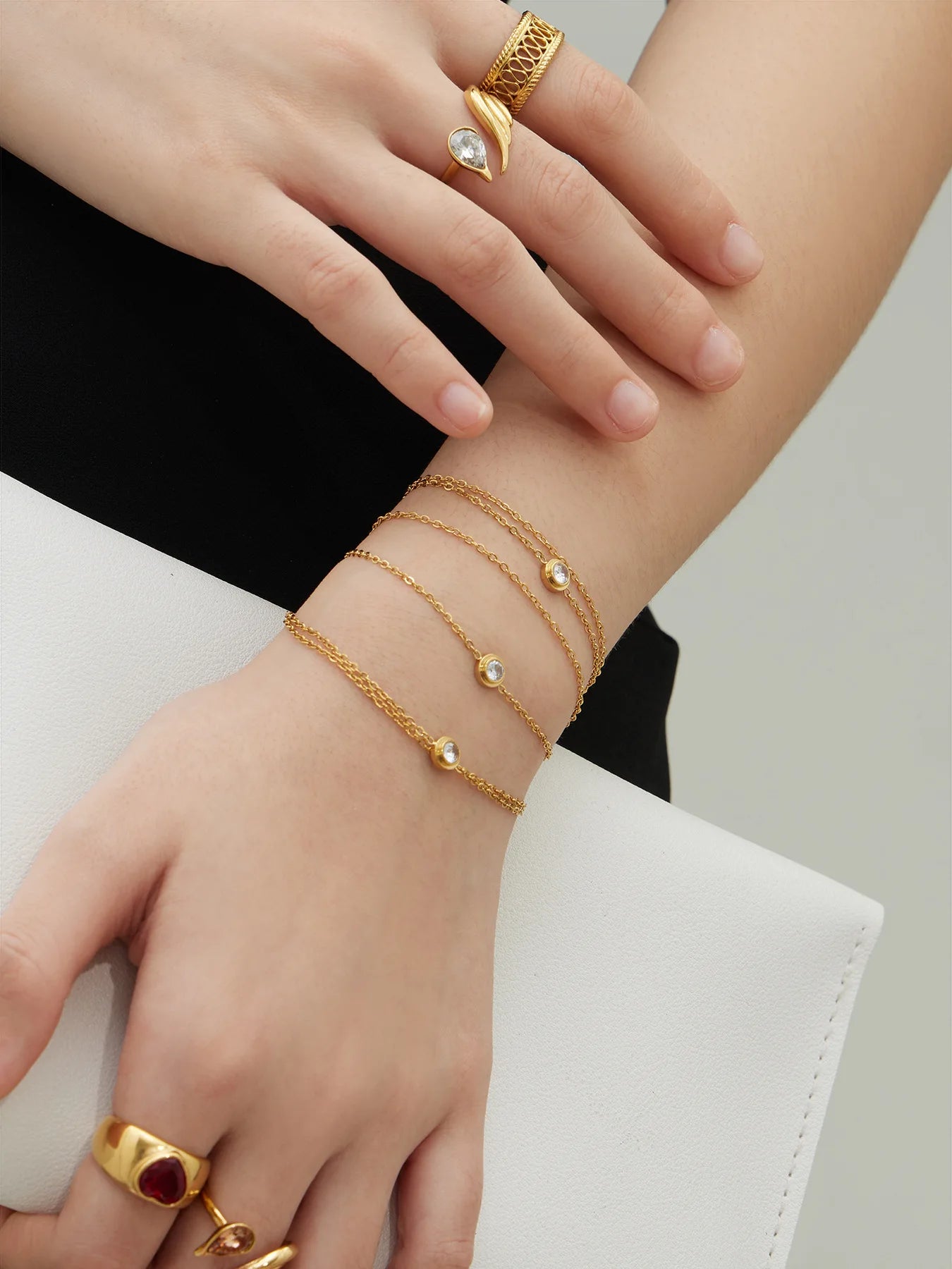 Damen-Armband Doppelkette mit Zirkonia-Solitär