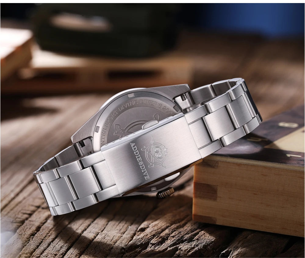 Herren-GMT-Taucheruhr mit Swiss-Ronda-Werk und Bubble-Glas