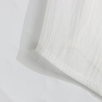 Lässige Damenbluse mit Spitzenbesatz und Patchwork-Design, langärmlig und mit Reverskragen – ideal für einen stilvollen Auftritt.