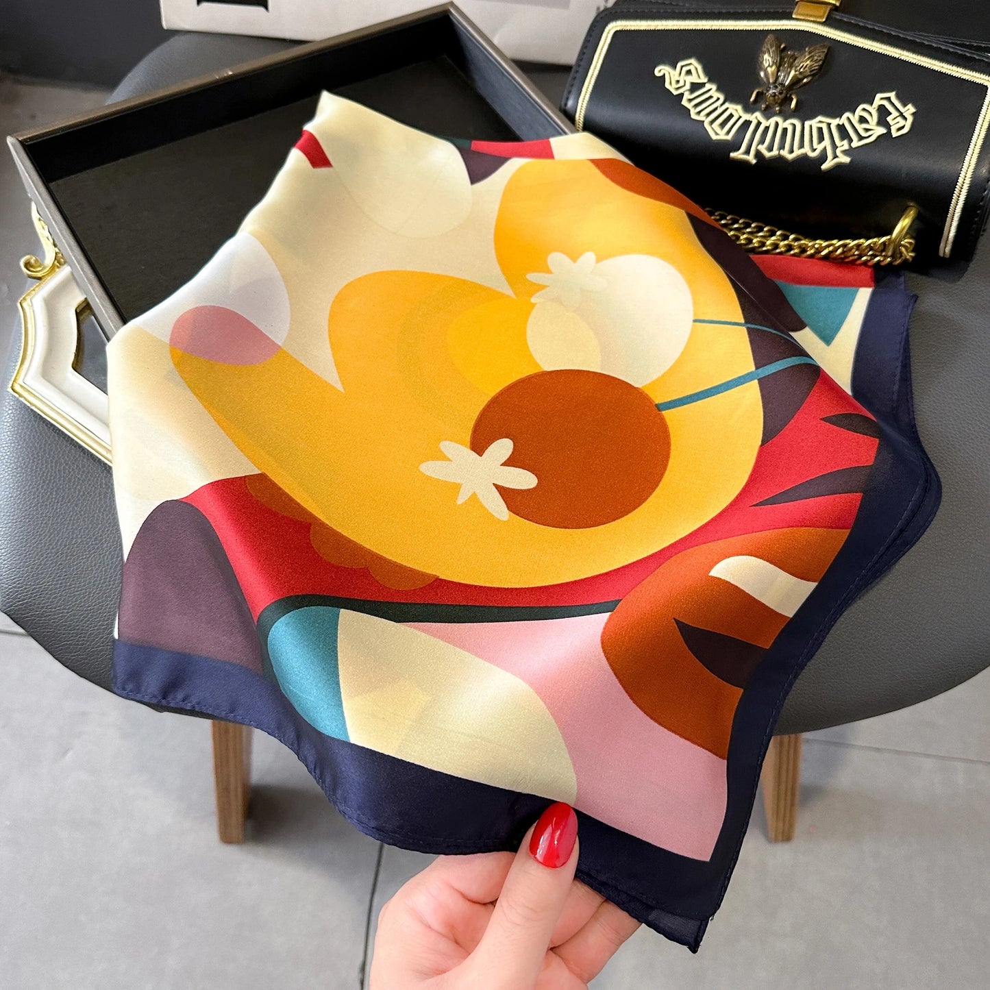 Damen Seidenschal 70cm quadratisch Frühling Halstuch Krawatte Hijab Haarband Bandana