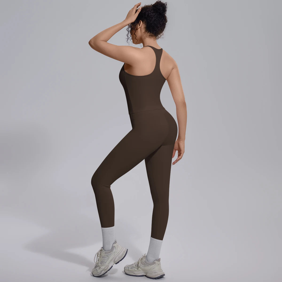 Damen-Yoga-Set aus Stretchstoff, braun, ärmellos mit Racerback und Leggings