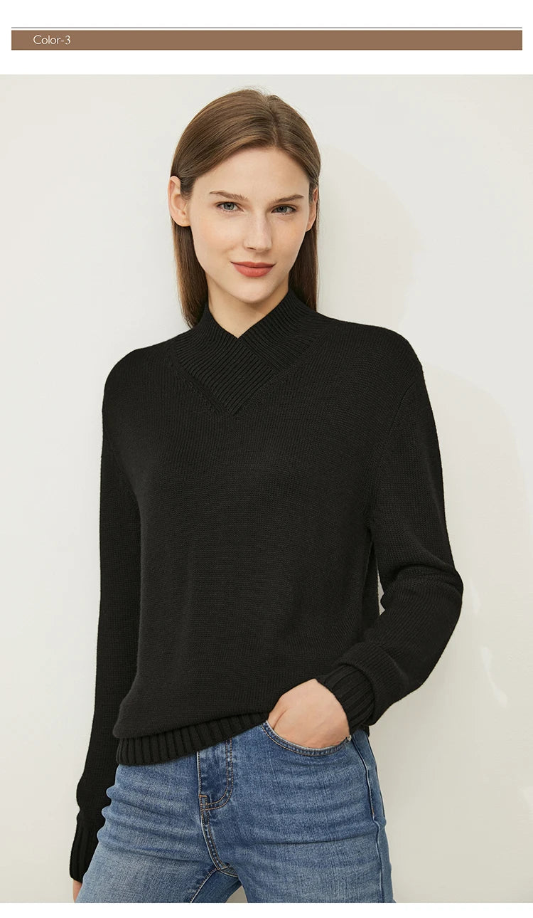 Damen-Pullover mit Stehkragen, schwarz; feines Rippenmuster an Saum und Ärmelabschluss