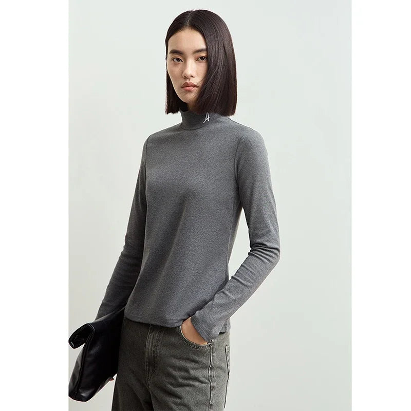 Damen Rollkragen-T-Shirt aus besticktem Fleece für warme Wintertage