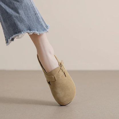 AIYUQI Hausschuhe Frauen Echt Leder 2025, Neue Große Größe 41 42 43 Frauen Sommer Schuhe Retro Oberbekleidung Flache Faule halbe Hausschuhe Frauen