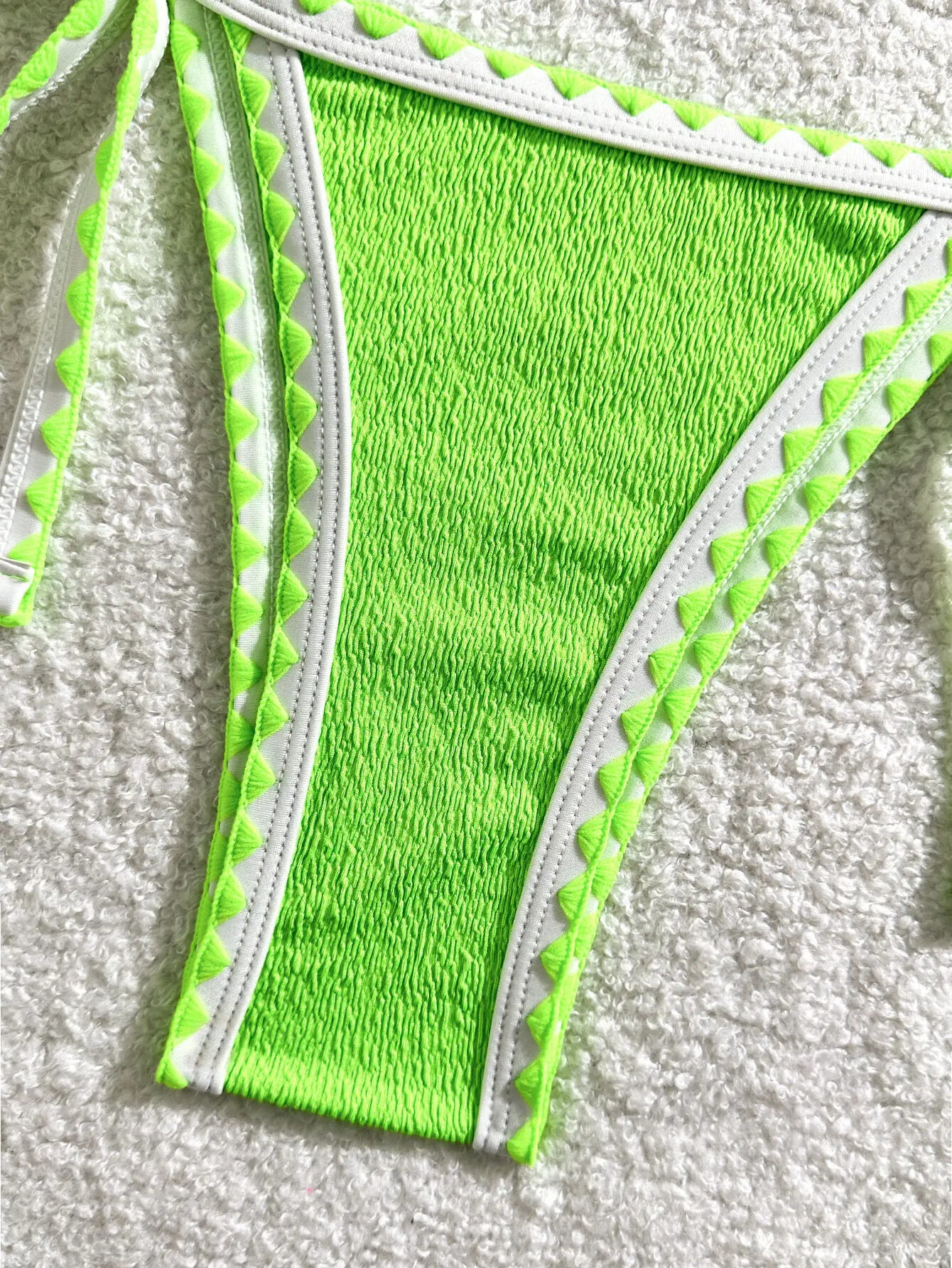 Verführerisches Damen-Bikini-Set in Unifarben – ideal für Strand und Pool