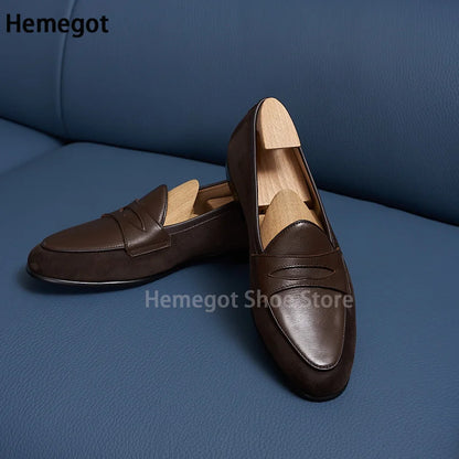 Herren-Loafer mit Schiebeverschluss, braunes Obermaterial mit rundem Zehenbereich