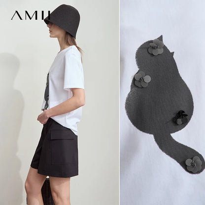 Damen T-Shirt im College-Stil aus leicht elastischem Lyocell mit minimalistischen Druck