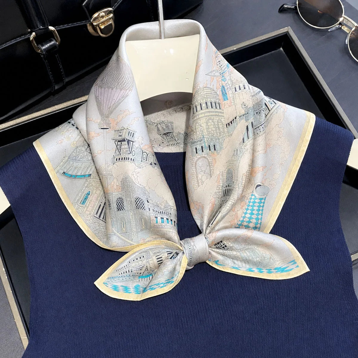 Damen Seidenschal 53cm klein quadratisch Haarband Kopftuch Halstuch Bandana C