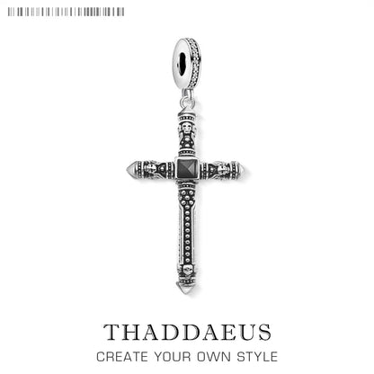 Damen-Charm-Anhänger Totenkopf Kreuz Nieten Punk Rebel aus Sterlingsilber
