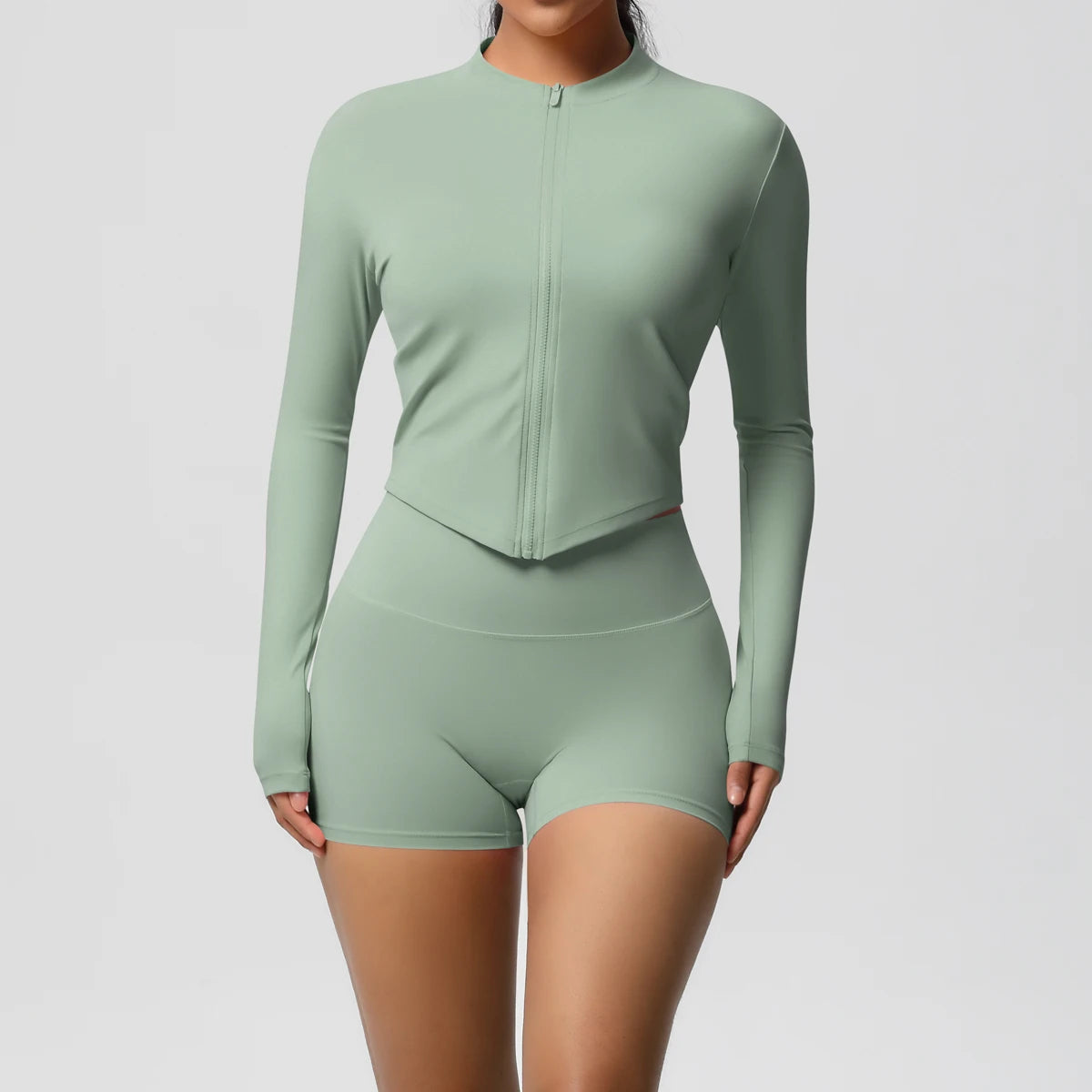 Yoga-Set für Damen, hellgrüne Langarmjacke mit Reißverschluss und Shorts