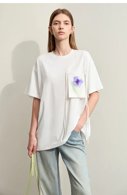 Damen T-Shirt im Minimalismus-Stil mit Taschen und elastischem O-Neck