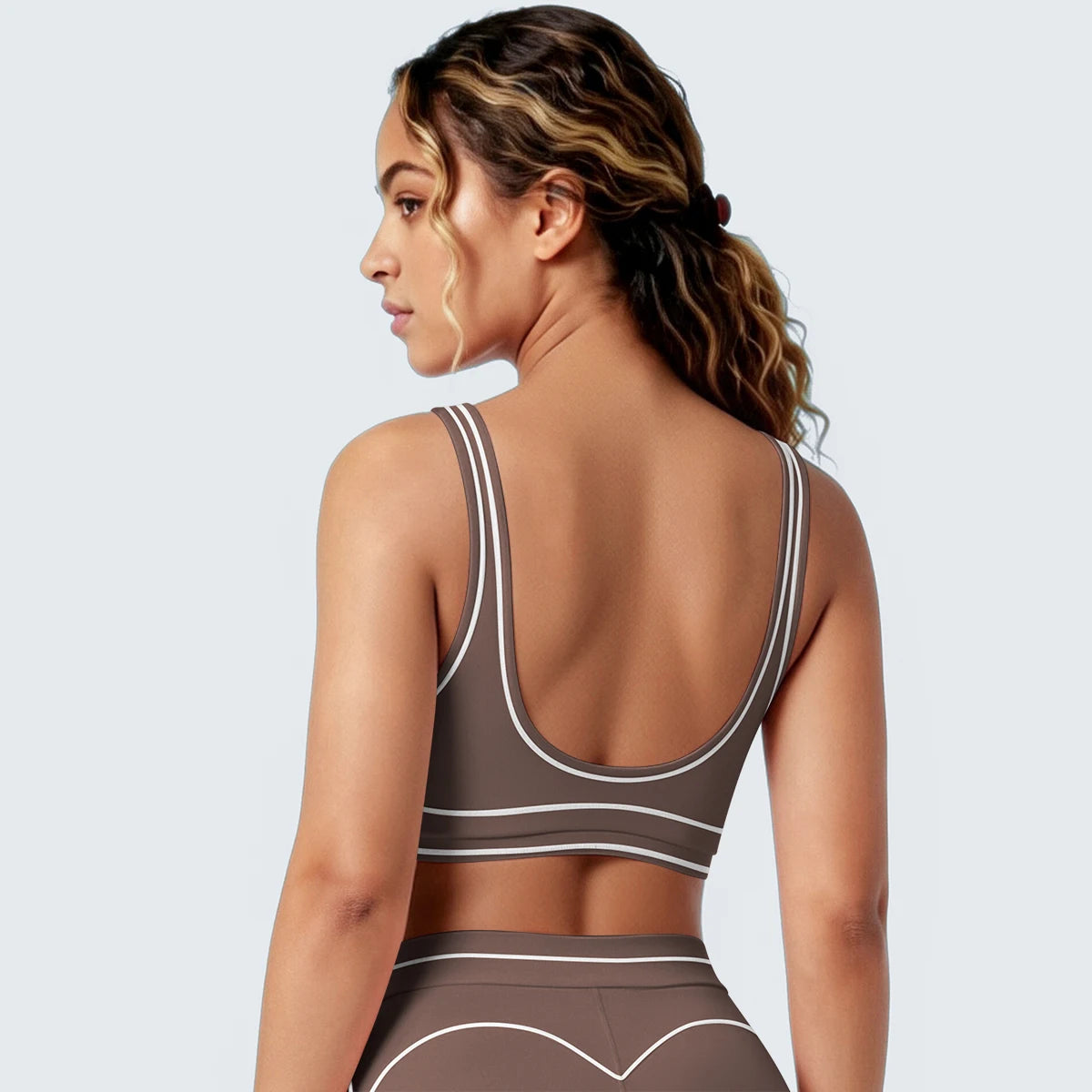 Damen Yoga-Top braun, Racerback-Rücken mit grauen Kontrastlinien