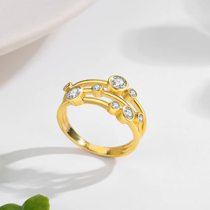 Damen-Verlobungsring aus 14K Gold mit Moissanit Elegantes Schmuckstück für Verlobung und Jubiläum