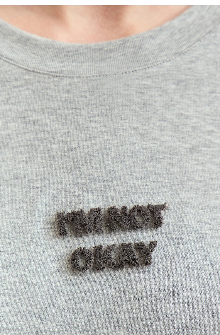Damen T-Shirt mit minimalistischem Design und gesticktem Brief für den Herbst
