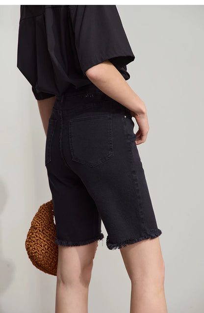 Damen Denim Shorts im minimalistischen Casual-Stil mit Zipper und Loch-Dekoration