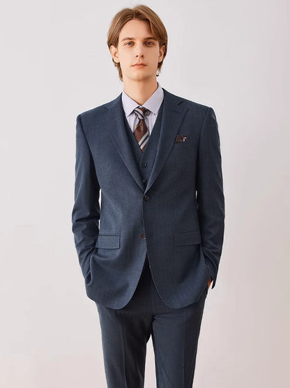 Schlanker Herrenblazer aus Wollmischung mit braunem Karomuster und Taschen – ideal für Business und Hochzeiten
