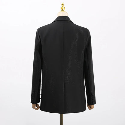 Elegantes Damen-Maxikleid mit hohem Kragen und Laternenärmeln – figurbetontes Design mit Perlendetails für besondere Anlässe.