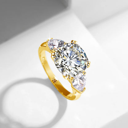 Damen-Ring Moissanit Drei-Stein Kissen-Schliff 5-Karat Zertifiziert Mit Echtheitszertifikat