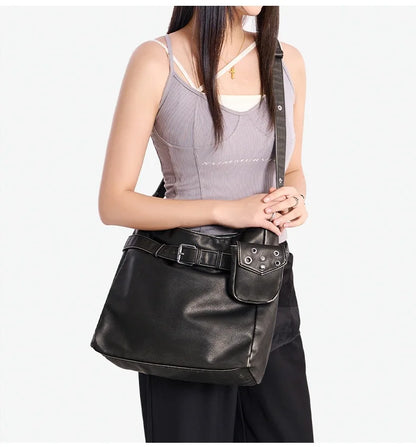 Damen-Schultertasche Vielseitig Geeignet für Alltag in stilvoller Form aus weichem Leder