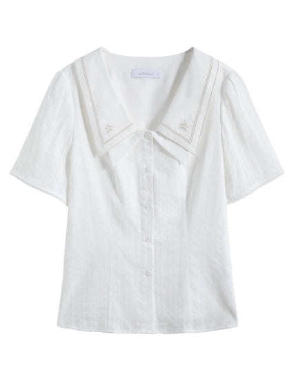 Vielseitige, romantische Damenbluse aus erfrischendem Chiffon – ideal für den Sommer.