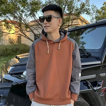 Herren Kapuzenpullover im Herbst-Patchwork mit besticktem y2k Design