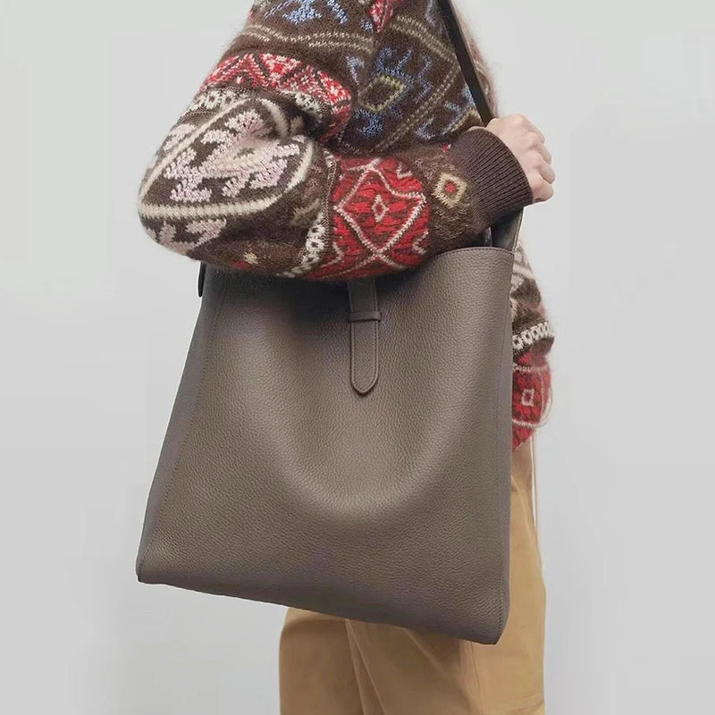 Kalbsleder Hobo-Tasche | Großes Fassungsvermögen