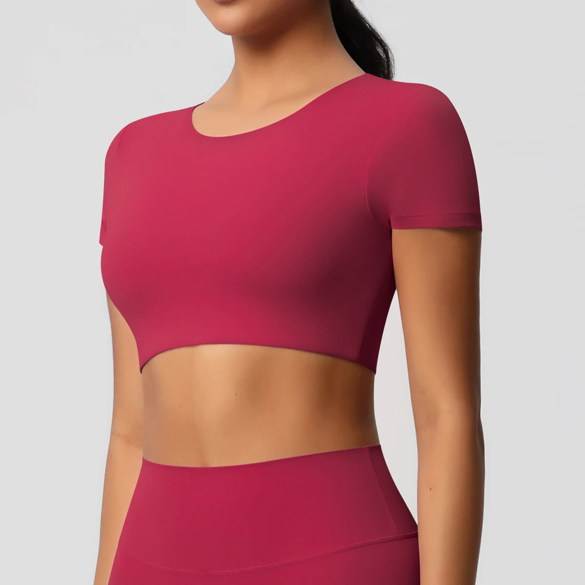 Workout-Top für Damen mit Brustpolstern, bordeauxrot, kurzarm, rundhalsausschnitt