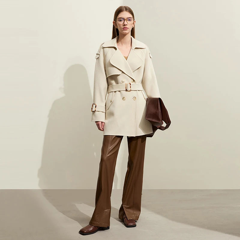 Damen Mid-Length Wollmantel im minimalistischen Stil mit Gürtel und Taschen