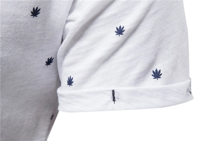 Herren T-Shirt mit dot-gedruckten kurzen Ärmeln aus 100 Prozent Baumwolle