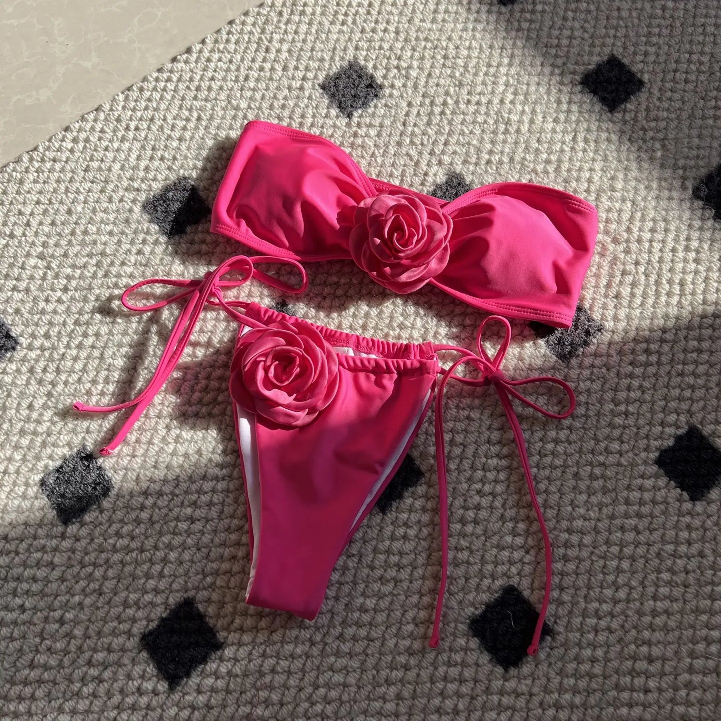 Blumiger Push-Up-Bikini im brasilianischen Stil für Damen – ideal für Strand und Pool