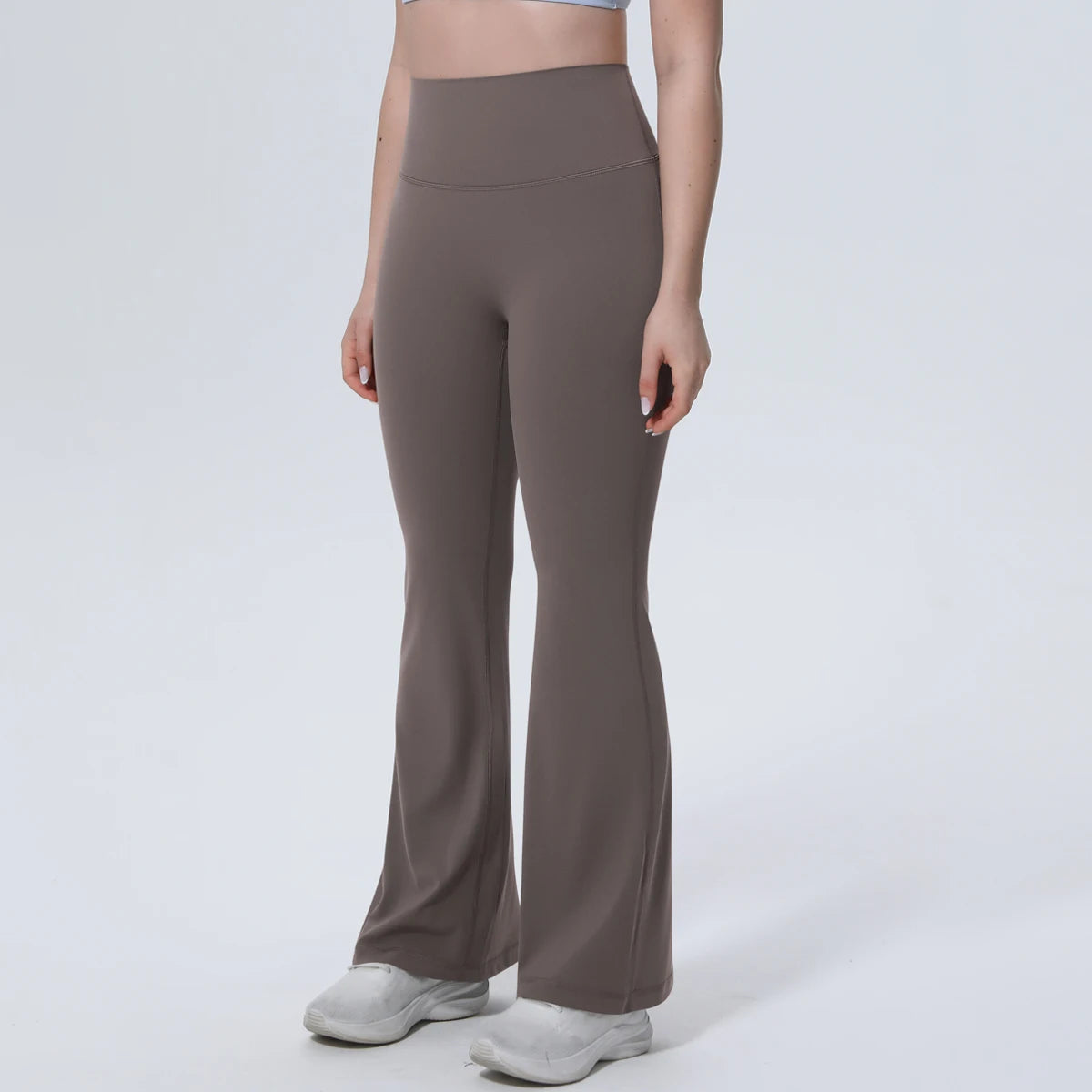 High-Waist Yoga-Leggings, taupe, vorne mit breitem Bund und weitem Schlagbein